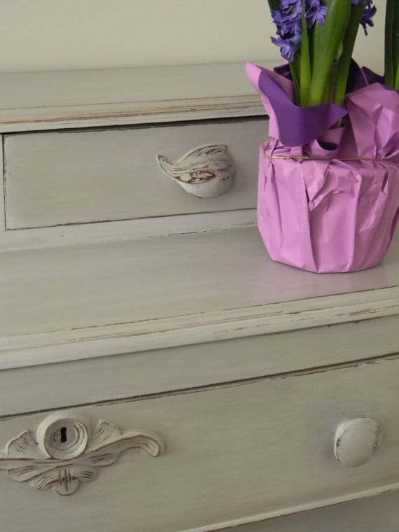 Annie Sloan Chalk Paint in Creamy Whites