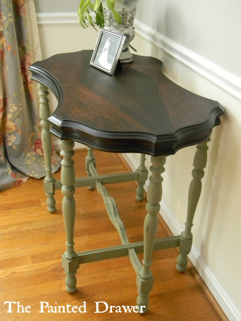 Vintage Table www.thepainteddrawer.com