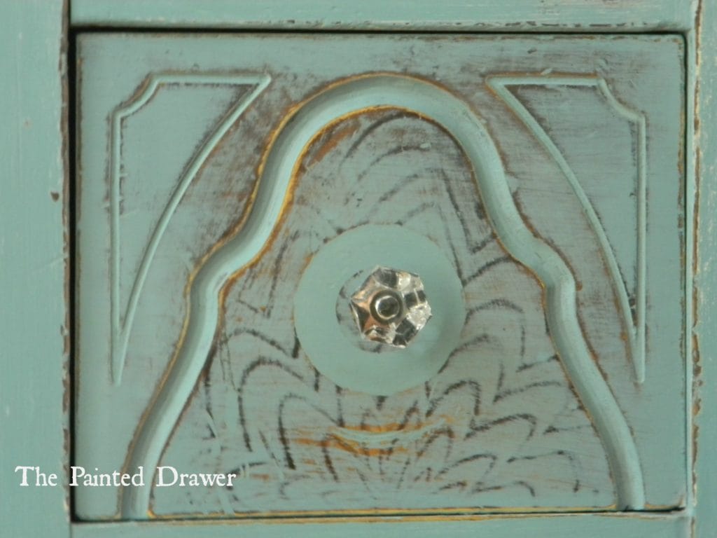 Vintage Drawer www.thepainteddrawer.com