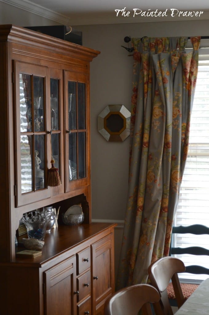 Farmhouse Dining Room www.thepainteddrawer.com