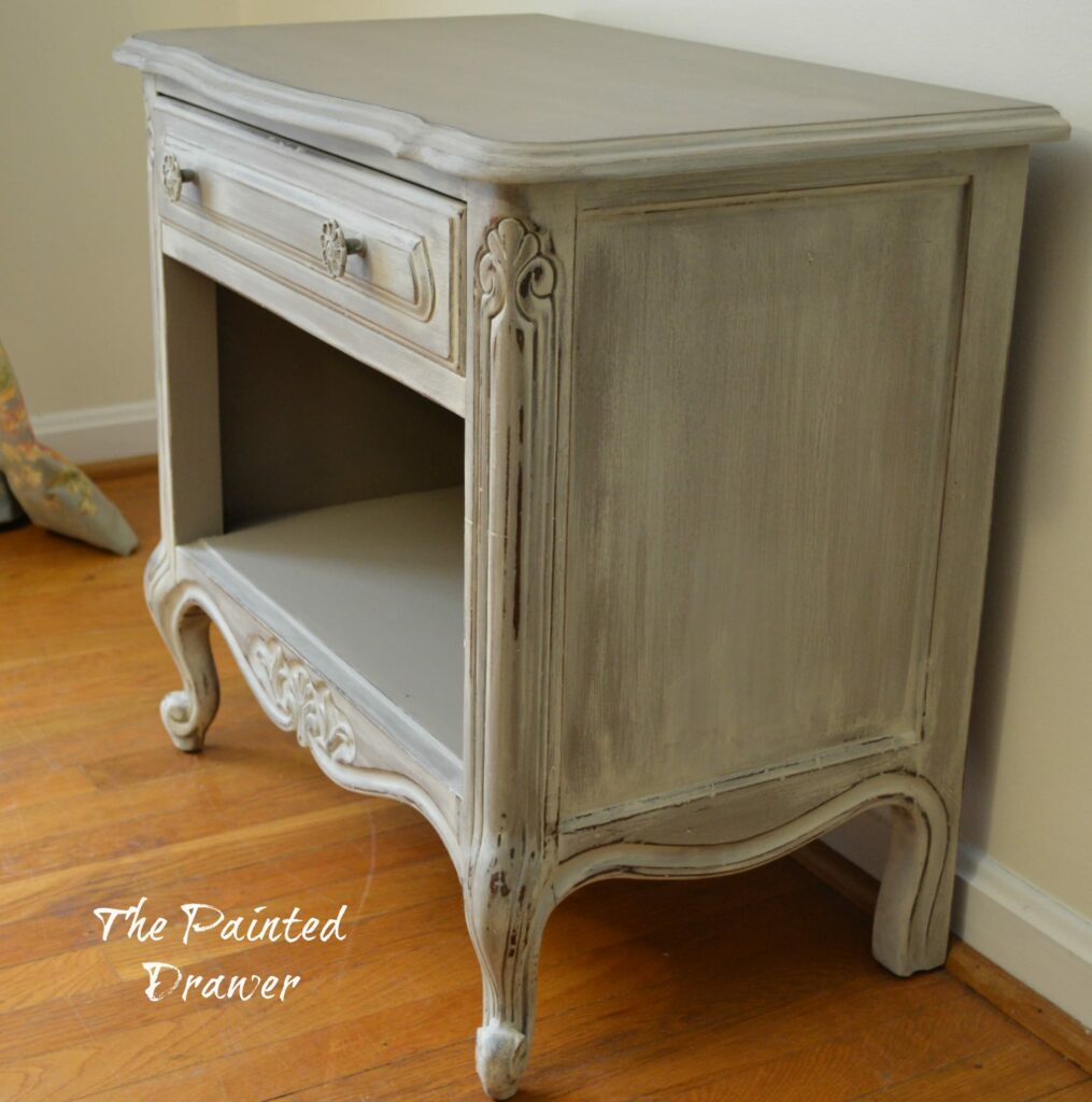 Vintage Table www.thepainteddrawer.com