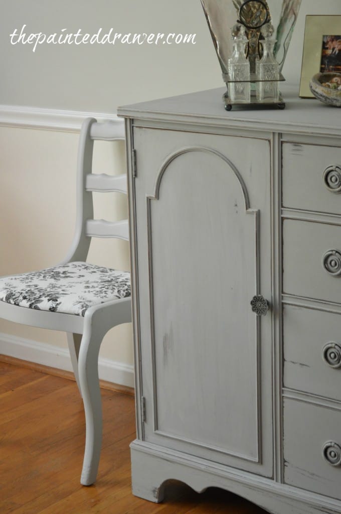 French Gray Dining Room www.thepainteddrawer.com