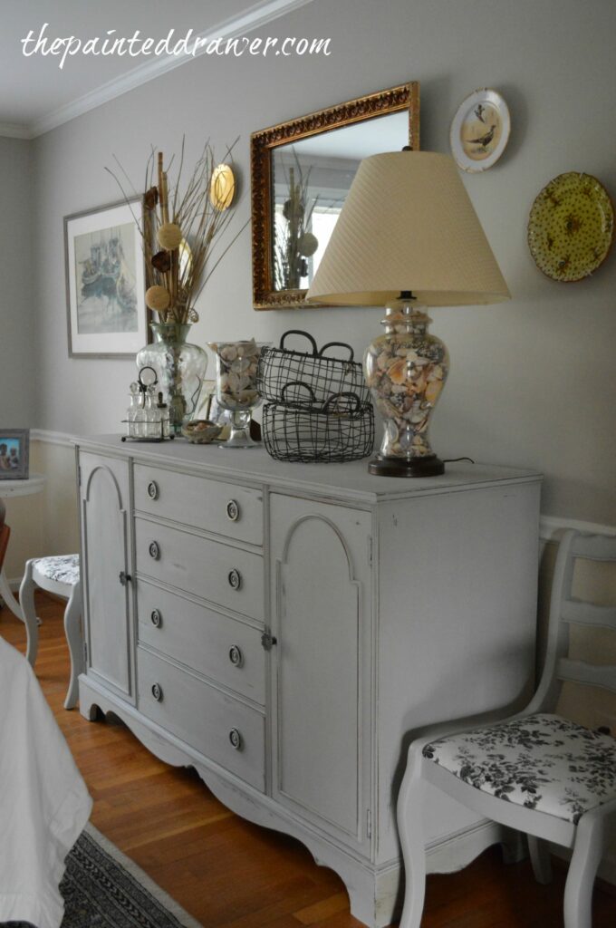 Vintage Inspired Dining Room www.thepainteddrawer.com