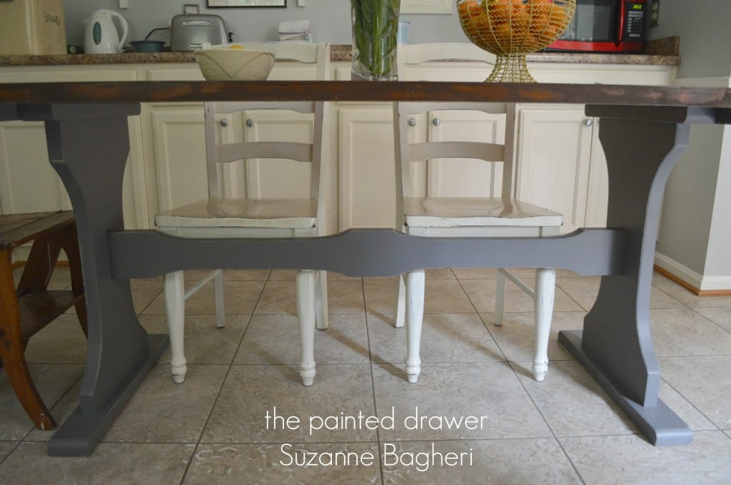 Farmhouse Table www.thepainteddrawer.com