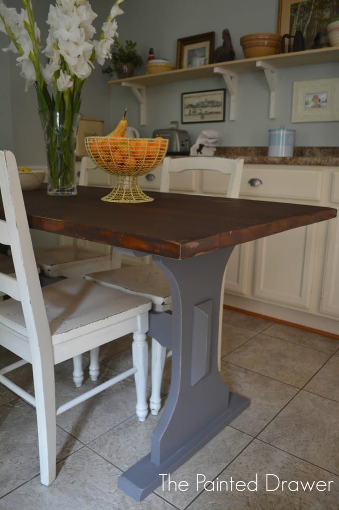 Farmhouse Table www.thepainteddrawer.com