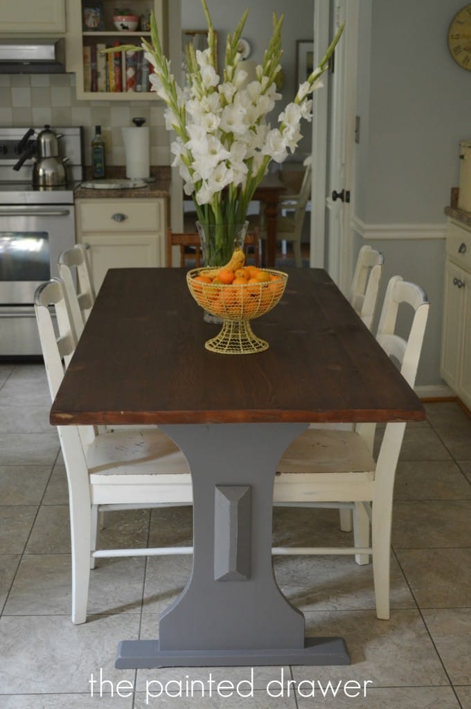 Farmhouse Table www.thepainteddrawer.com