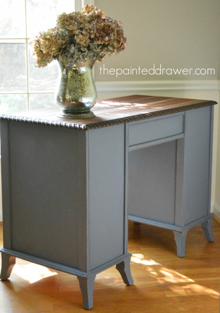 Vintage Desk www.thepainteddrawer.com