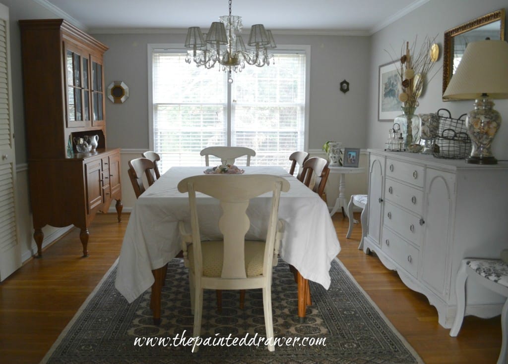 Dining Room www.thepainteddrawer.com