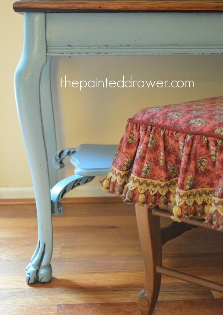 French Country Chair www.thepainteddrawer.com