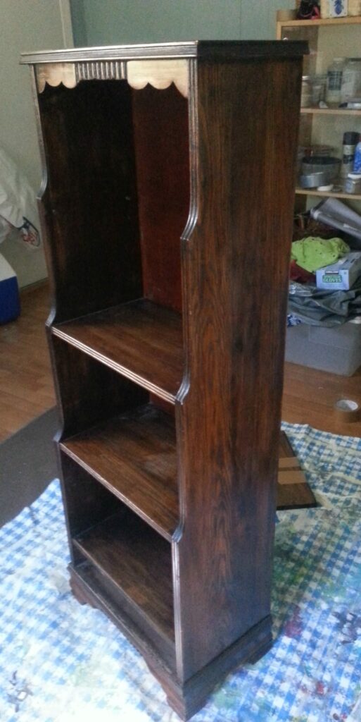 Vintage Bookcase www.thepainteddrawer.com