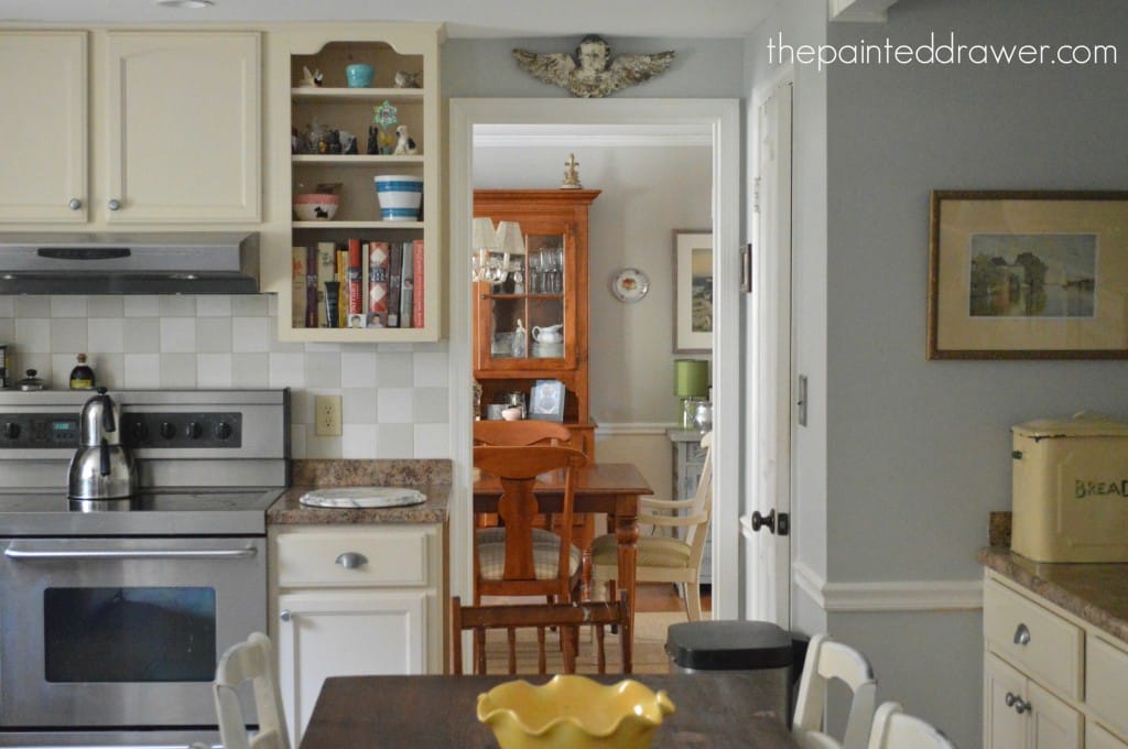 Farmhouse Dining Room www.thepainteddrawer.com