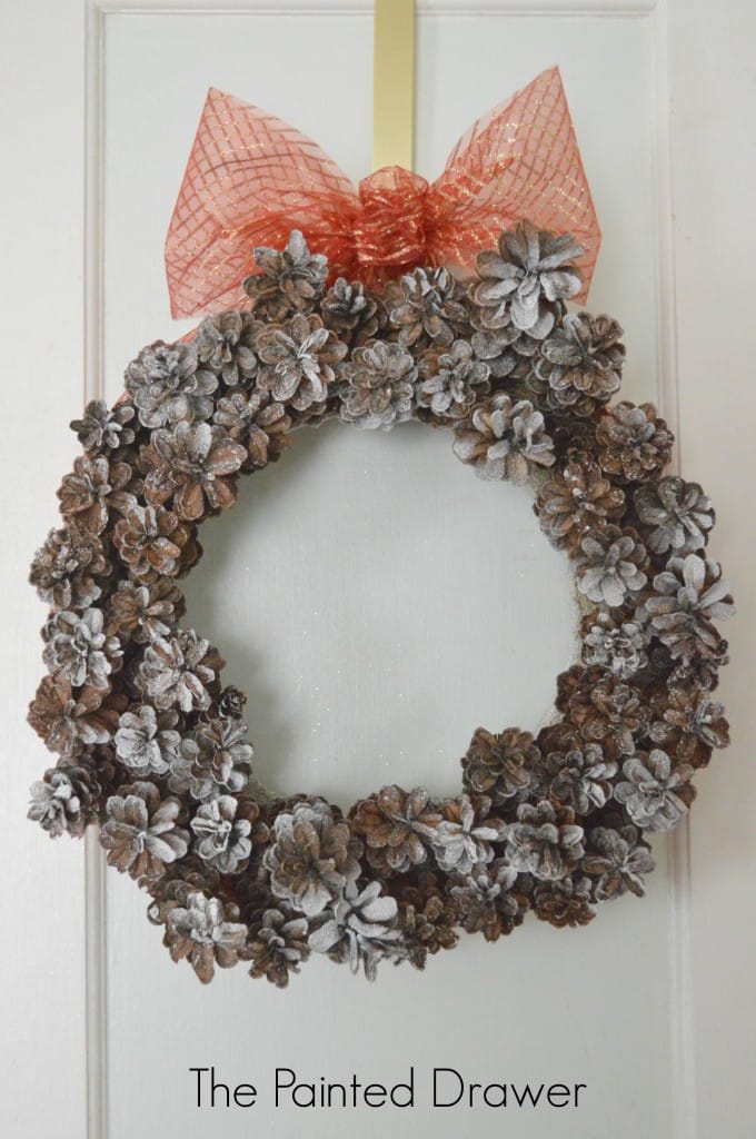 Pinecone Wreath www.thepainteddrawer.com