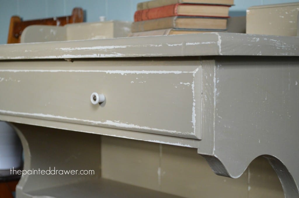 Farmhouse Desk www.thepainteddrawer.com