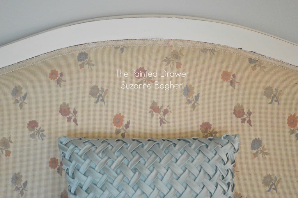 English Settee www.thepainteddrawer.com