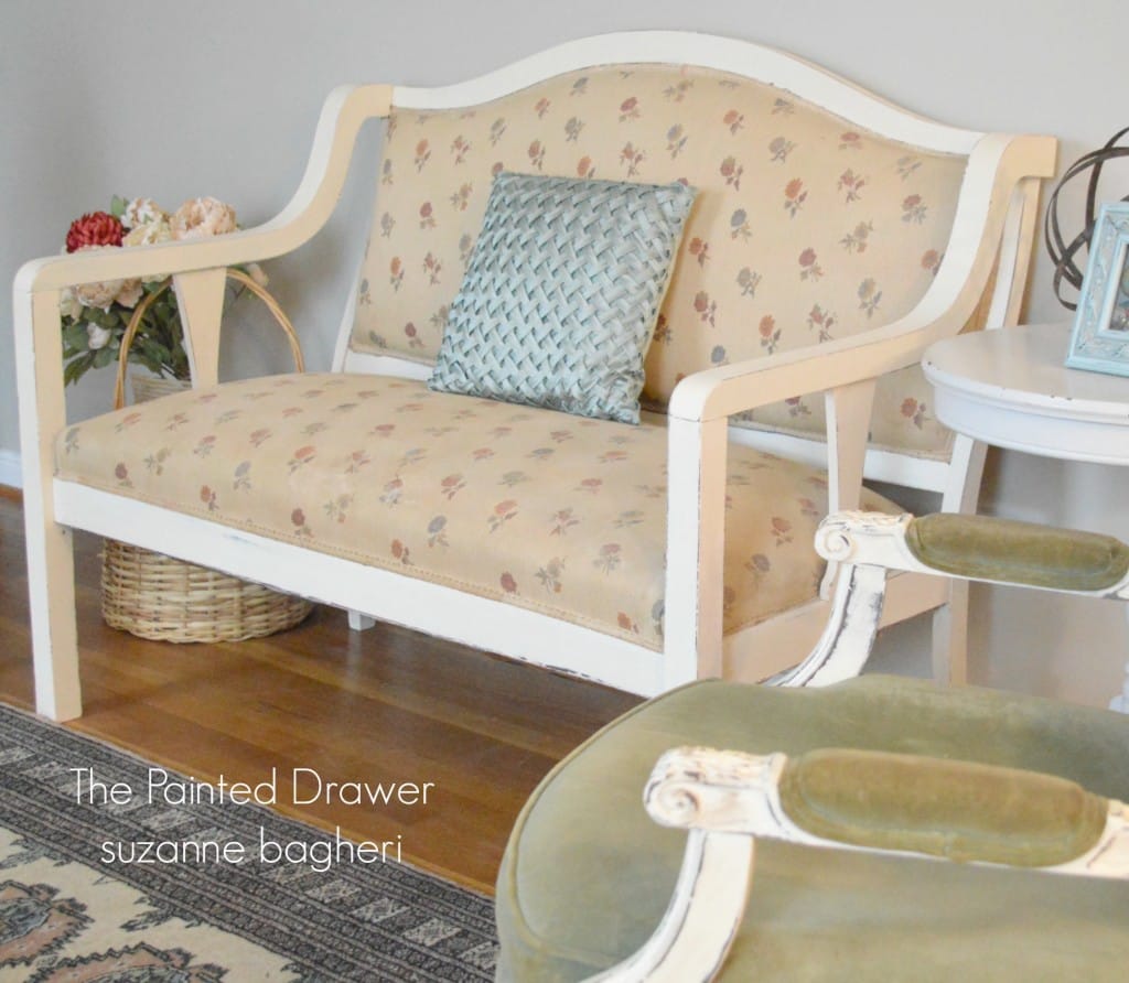 English Settee www.thepainteddrawer.com