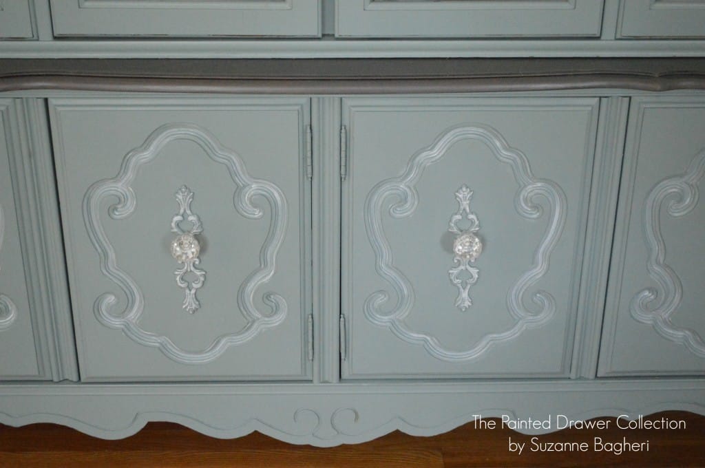 Bassett China Cabinet9