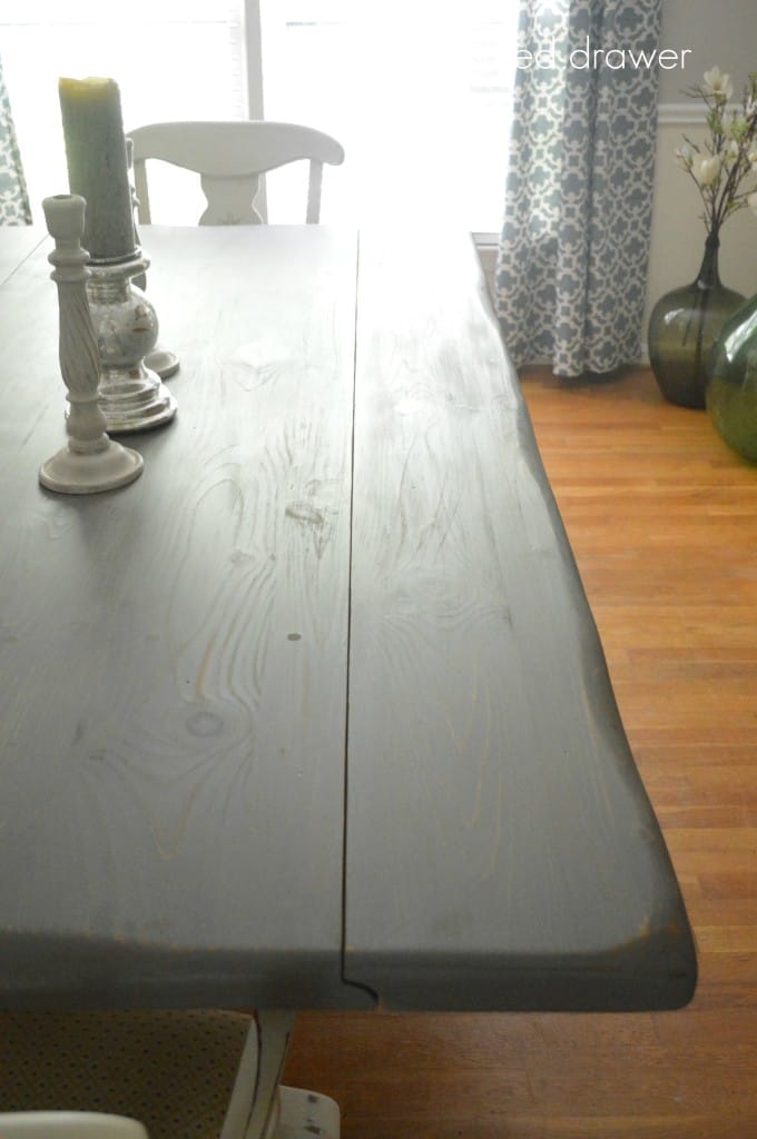 Farmhouse Table www.thepainteddrawer.com