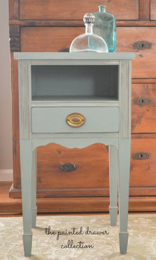 Vintage Table in Annie Sloan Duck Egg Blue www.thepainteddrawer.com