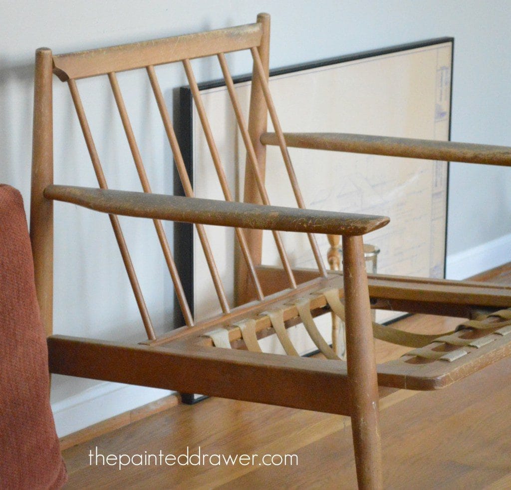 A mid-century modern chair gets a makeover in this true trash to treasure video tutorial by www.thepainteddrawer