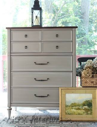 Classic Dresser French Linen