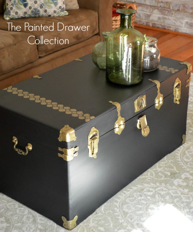 Cedar Chest in Lamp Black and Gold