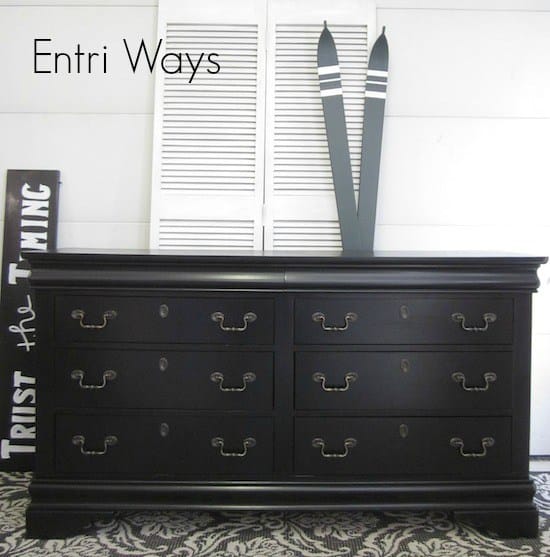Black-Keyhole-Dresser-5a by EntriWays featured by The Painted Drawer
