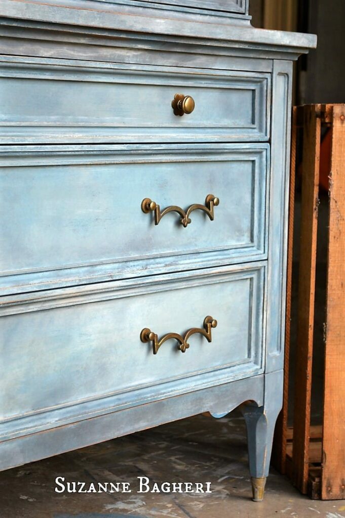 Aubusson Armoire