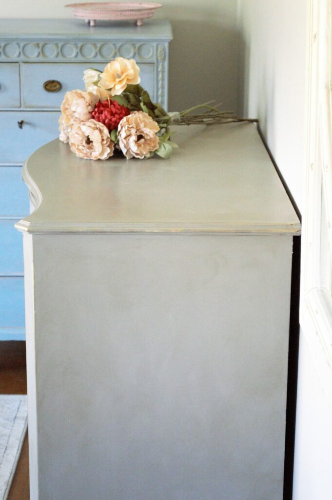 Vintage Bow Front Dresser in Annie Sloan Chalk Paint