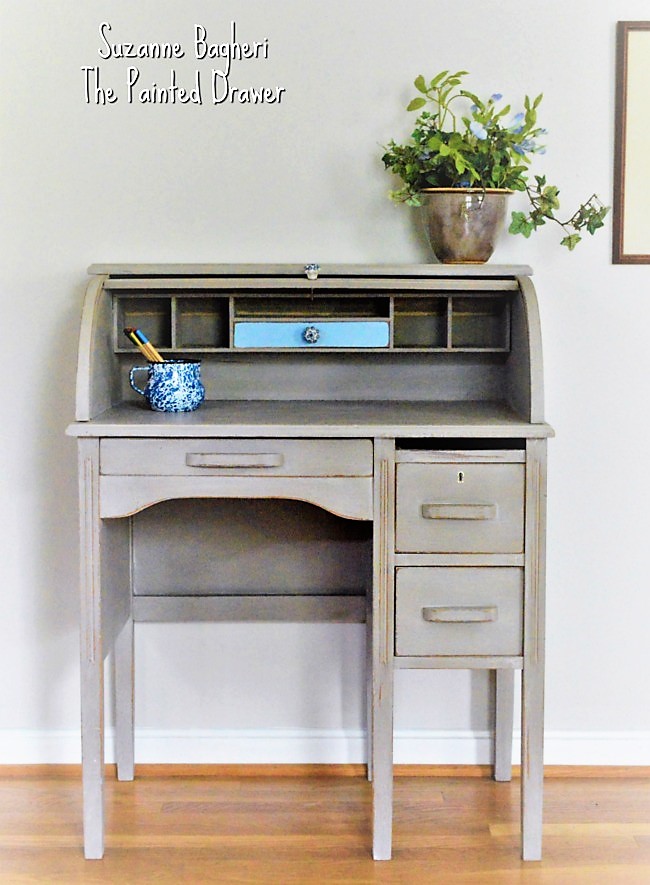 Annie Sloan Chalk Paint in Creamy Whites