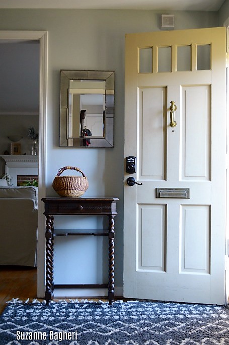 Sherwin Williams Silver Strand Foyer